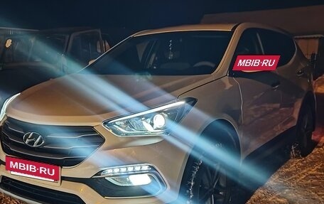 Hyundai Santa Fe III рестайлинг, 2017 год, 600 000 рублей, 4 фотография