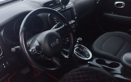 KIA Soul II рестайлинг, 2018 год, 1 250 000 рублей, 5 фотография