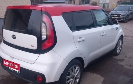 KIA Soul II рестайлинг, 2018 год, 1 250 000 рублей, 4 фотография