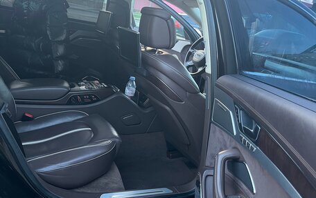 Audi A8, 2011 год, 1 450 000 рублей, 5 фотография