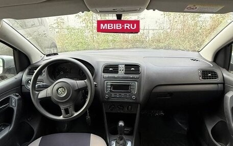 Volkswagen Polo VI (EU Market), 2013 год, 850 000 рублей, 4 фотография