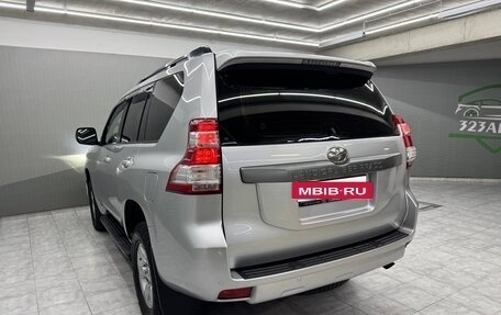 Toyota Land Cruiser Prado 150 рестайлинг 2, 2016 год, 3 800 000 рублей, 4 фотография