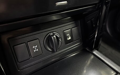 Toyota Land Cruiser Prado 150 рестайлинг 2, 2016 год, 3 800 000 рублей, 14 фотография