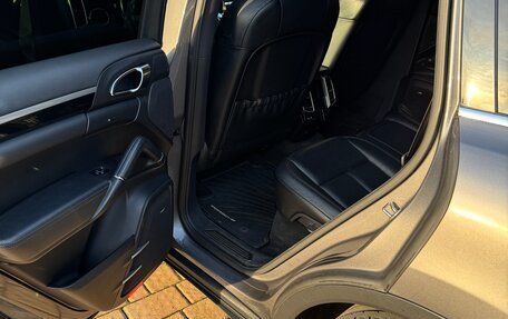 Porsche Cayenne III, 2012 год, 2 680 000 рублей, 11 фотография