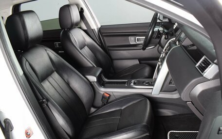 Land Rover Discovery Sport I рестайлинг, 2017 год, 1 750 000 рублей, 8 фотография