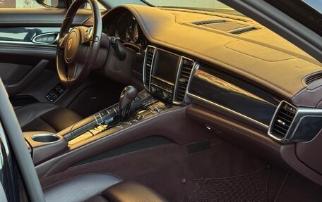 Porsche Panamera II рестайлинг, 2015 год, 3 290 000 рублей, 20 фотография