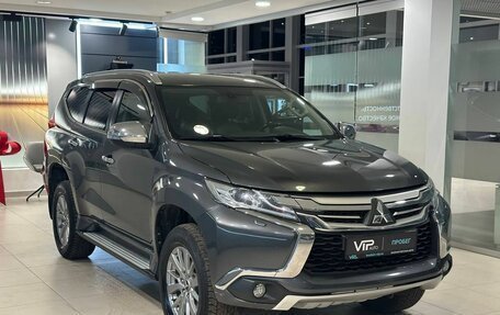 Mitsubishi Pajero Sport III рестайлинг, 2020 год, 3 375 000 рублей, 3 фотография