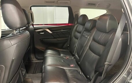 Mitsubishi Pajero Sport III рестайлинг, 2020 год, 3 375 000 рублей, 8 фотография