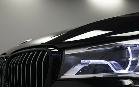 BMW 7 серия, 2018 год, 4 595 000 рублей, 32 фотография