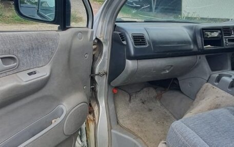 Mazda Bongo Friendee i рестайлинг, 2004 год, 240 000 рублей, 9 фотография