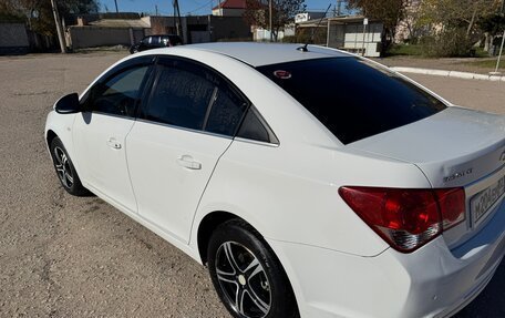 Chevrolet Cruze II, 2013 год, 920 000 рублей, 3 фотография