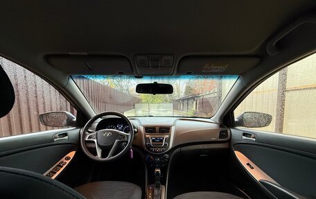 Hyundai Solaris II рестайлинг, 2015 год, 1 000 000 рублей, 2 фотография