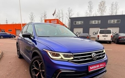 Volkswagen Tiguan II, 2021 год, 3 370 000 рублей, 1 фотография