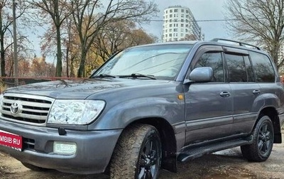 Toyota Land Cruiser 100 рестайлинг 2, 2006 год, 1 950 000 рублей, 1 фотография