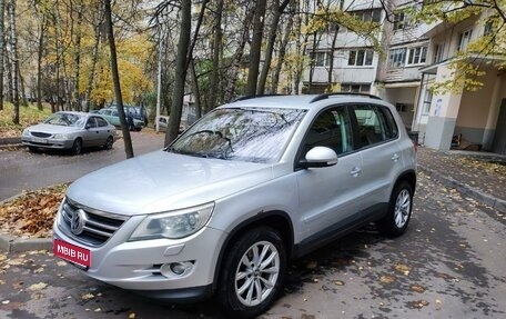 Volkswagen Tiguan I, 2009 год, 850 000 рублей, 1 фотография