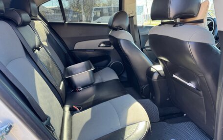 Chevrolet Cruze II, 2013 год, 920 000 рублей, 14 фотография