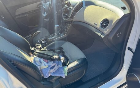 Chevrolet Cruze II, 2013 год, 920 000 рублей, 10 фотография