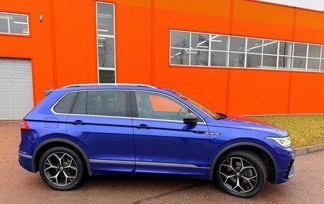 Volkswagen Tiguan II, 2021 год, 3 370 000 рублей, 4 фотография