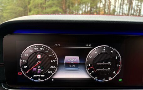 Mercedes-Benz E-Класс, 2018 год, 6 000 000 рублей, 22 фотография