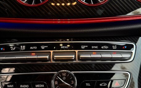 Mercedes-Benz E-Класс, 2018 год, 6 000 000 рублей, 33 фотография