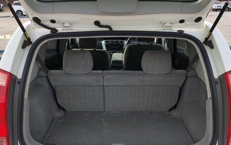 Toyota Opa I рестайлинг, 2003 год, 639 000 рублей, 12 фотография