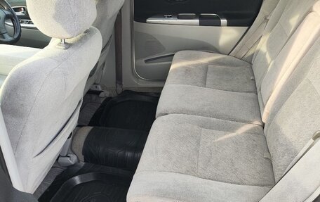 Toyota Opa I рестайлинг, 2003 год, 639 000 рублей, 14 фотография