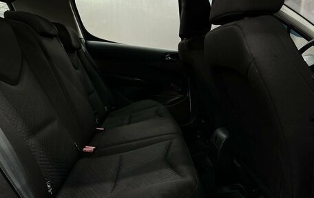 Peugeot 308 II, 2010 год, 449 777 рублей, 15 фотография