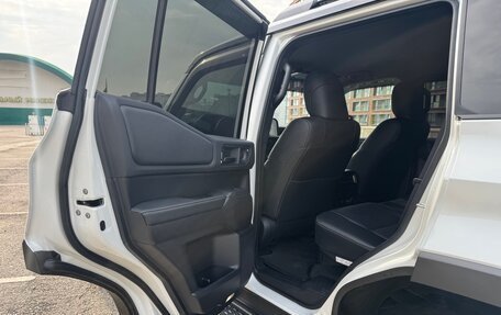 Toyota Land Cruiser Prado, 2024 год, 11 500 000 рублей, 21 фотография