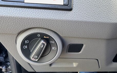 Volkswagen Caravelle T6 рестайлинг, 2021 год, 6 300 000 рублей, 15 фотография