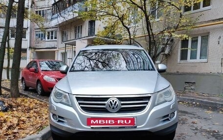 Volkswagen Tiguan I, 2009 год, 850 000 рублей, 3 фотография