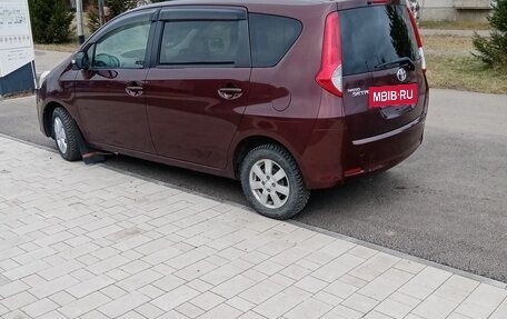 Toyota Passo Sette, 2009 год, 890 000 рублей, 3 фотография