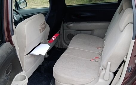 Toyota Passo Sette, 2009 год, 890 000 рублей, 13 фотография