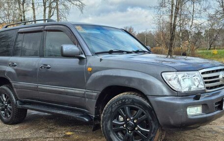 Toyota Land Cruiser 100 рестайлинг 2, 2006 год, 1 950 000 рублей, 5 фотография