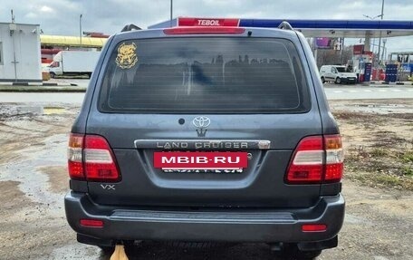 Toyota Land Cruiser 100 рестайлинг 2, 2006 год, 1 950 000 рублей, 8 фотография