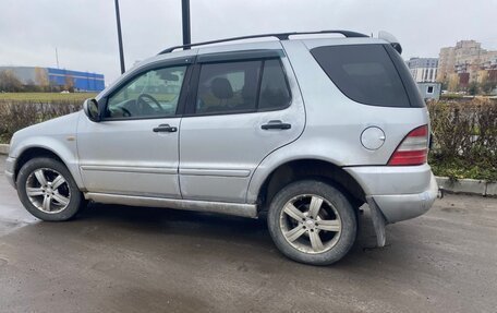 Mercedes-Benz M-Класс, 2001 год, 490 000 рублей, 3 фотография