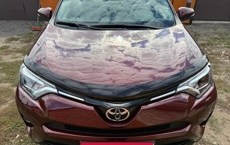 Toyota RAV4, 2019 год, 3 350 000 рублей, 5 фотография