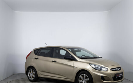 Hyundai Solaris II рестайлинг, 2011 год, 770 000 рублей, 3 фотография