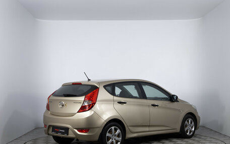 Hyundai Solaris II рестайлинг, 2011 год, 770 000 рублей, 5 фотография