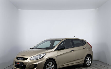 Hyundai Solaris II рестайлинг, 2011 год, 770 000 рублей, 1 фотография