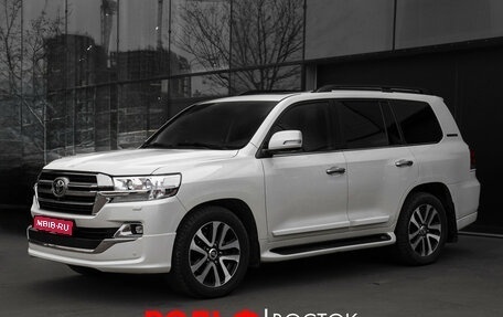 Toyota Land Cruiser 200, 2018 год, 7 500 000 рублей, 1 фотография