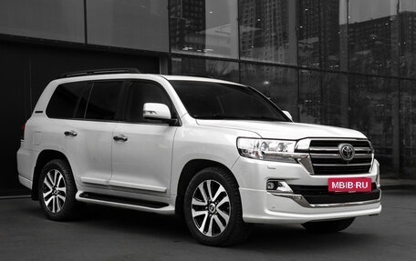Toyota Land Cruiser 200, 2018 год, 7 500 000 рублей, 3 фотография