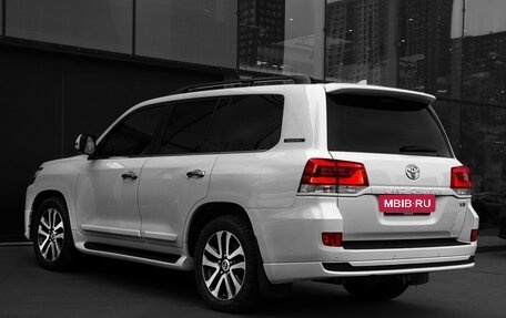 Toyota Land Cruiser 200, 2018 год, 7 500 000 рублей, 6 фотография