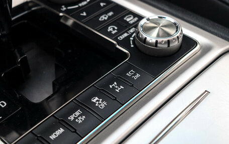 Toyota Land Cruiser 200, 2018 год, 7 500 000 рублей, 29 фотография