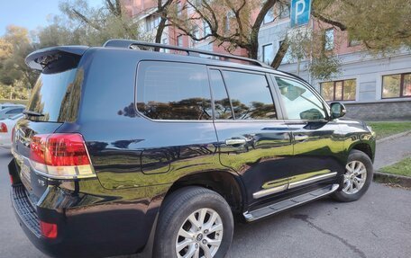 Toyota Land Cruiser 200, 2016 год, 5 600 000 рублей, 6 фотография