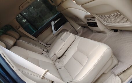 Toyota Land Cruiser 200, 2016 год, 5 600 000 рублей, 18 фотография