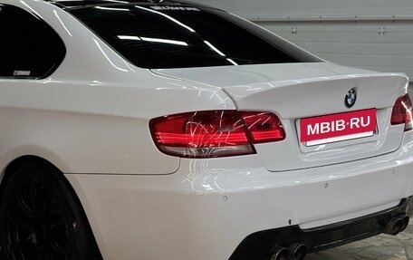 BMW 3 серия, 2006 год, 2 400 000 рублей, 31 фотография