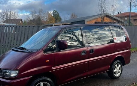Mitsubishi Space Gear I рестайлинг, 1998 год, 10 фотография