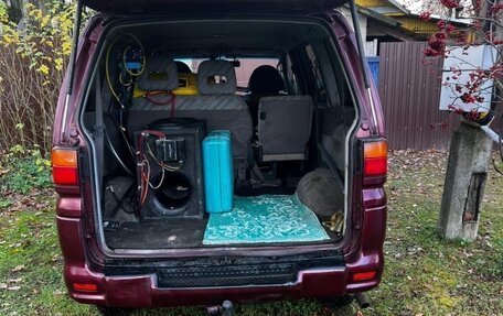 Mitsubishi Space Gear I рестайлинг, 1998 год, 14 фотография