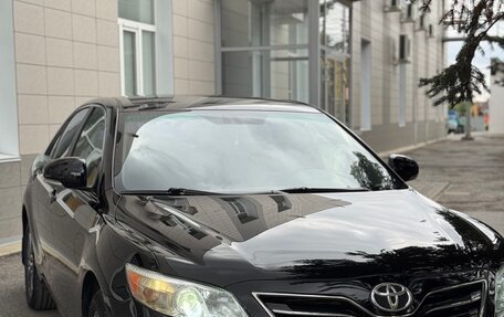 Toyota Camry, 2010 год, 1 350 000 рублей, 2 фотография