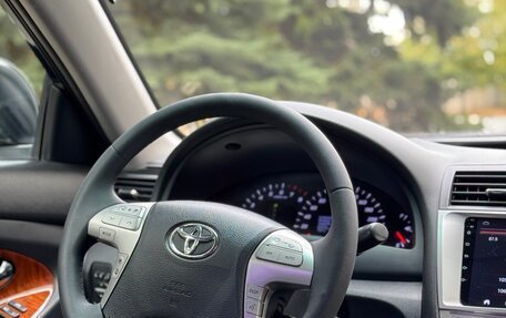 Toyota Camry, 2010 год, 1 350 000 рублей, 14 фотография